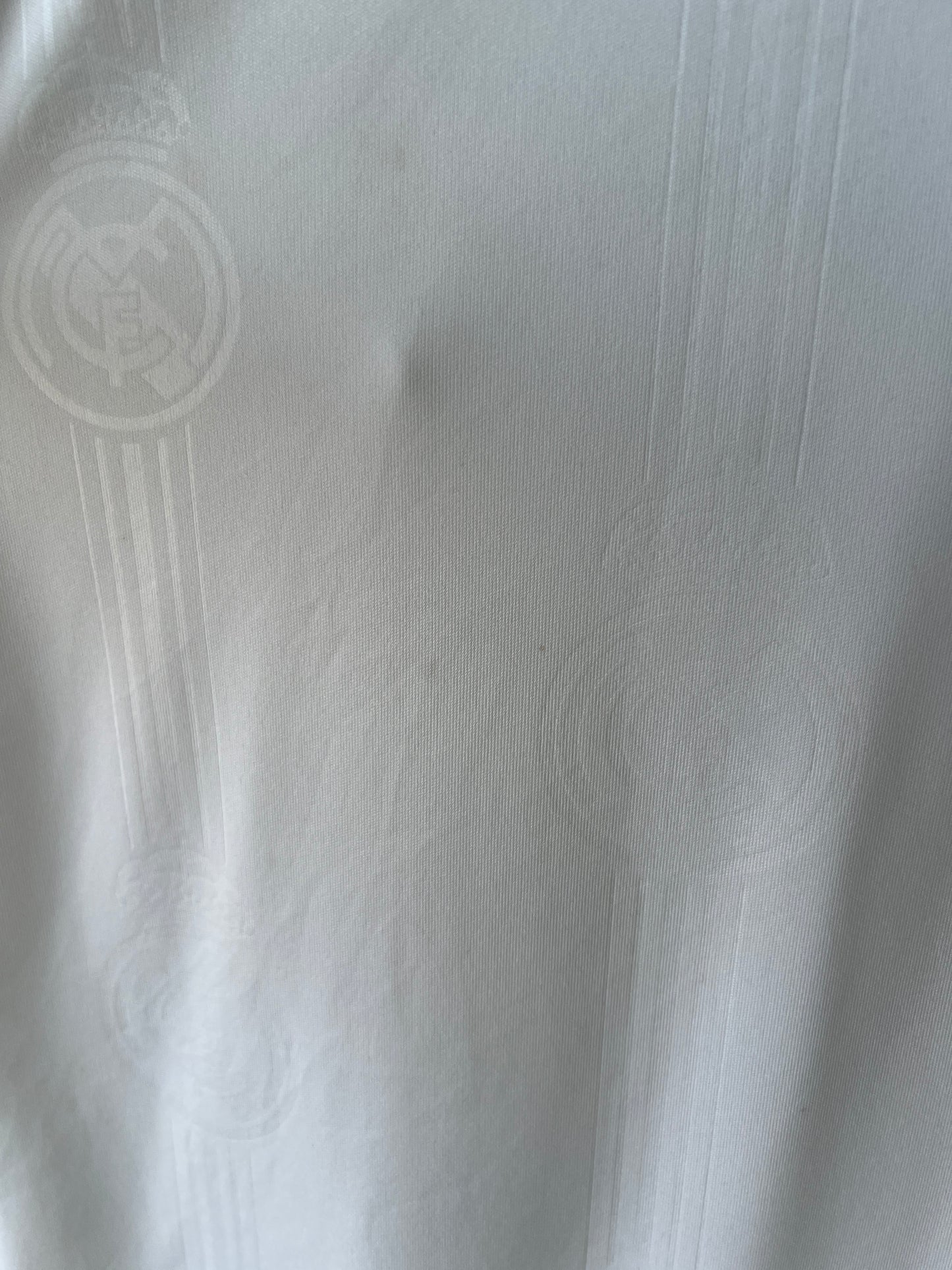 (XL) Real Madrid 2022-23 Home Shirt Benzema #9