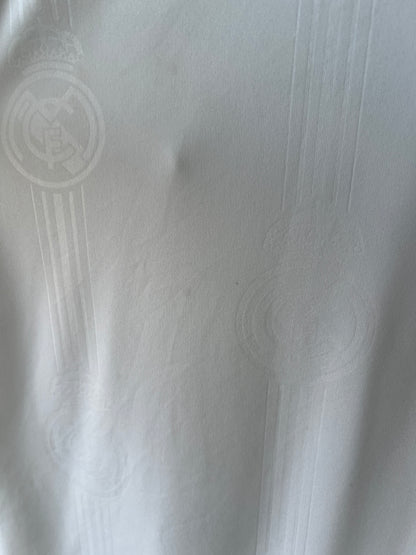 (XL) Real Madrid 2022-23 Home Shirt Benzema #9