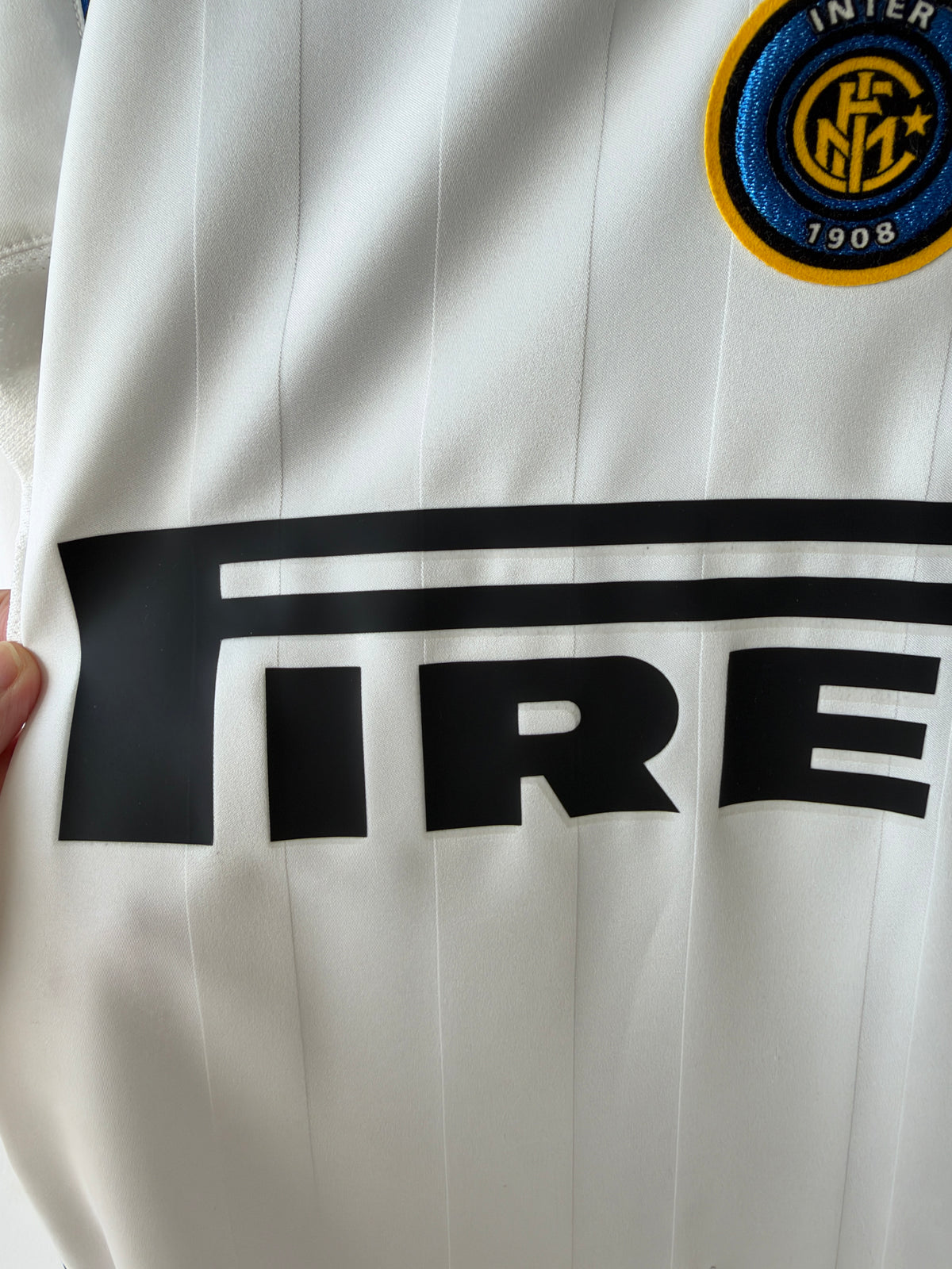 (L) Inter Milan 2004-05 Away Shirt Adriano #10