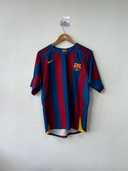 (S fits M) Barcelona 2005-06 Home Shirt Messi #30