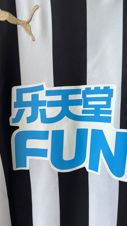 Newcastle 2018-19 Home Shirt Joselu #21 (M)