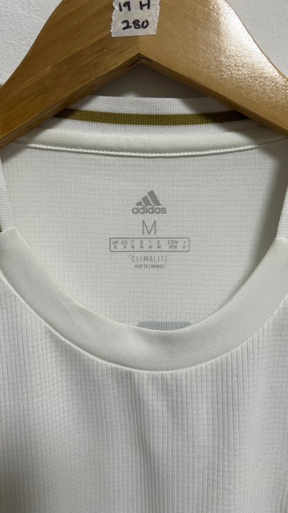 Real Madrid 2019-20 Home Shirt Modric #10 (M)
