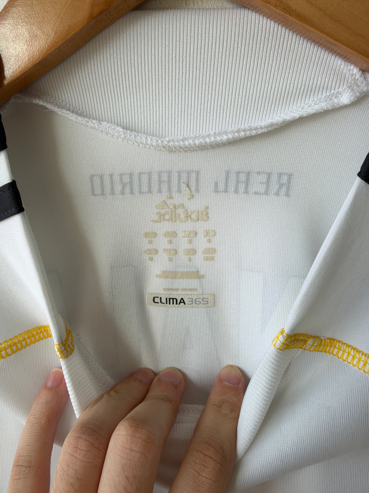 (M) Real Madrid 2009-10 Home Shirt Ronaldo #9