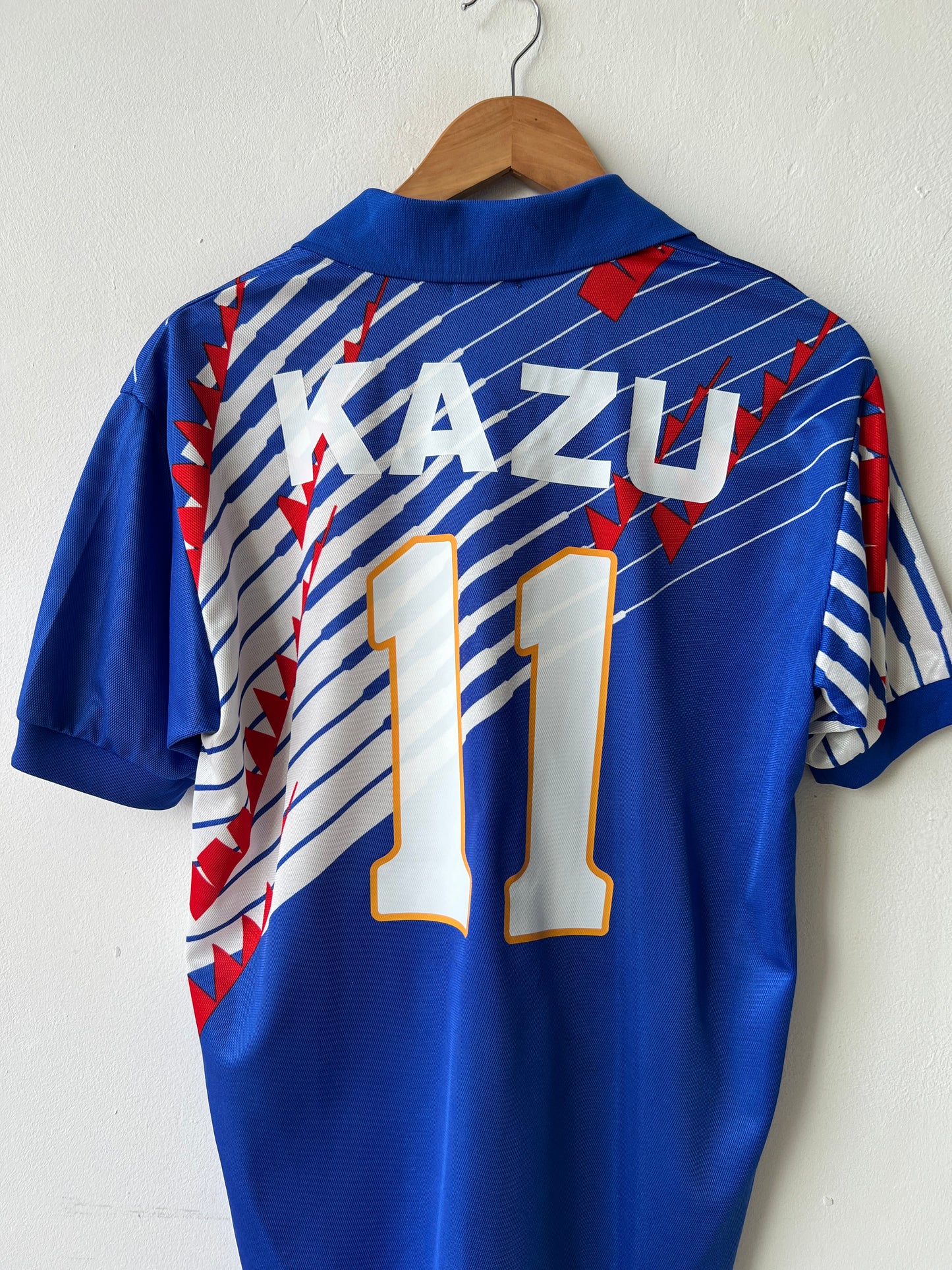 (M) Japan 1994-95 Home Shirt Kazu #11