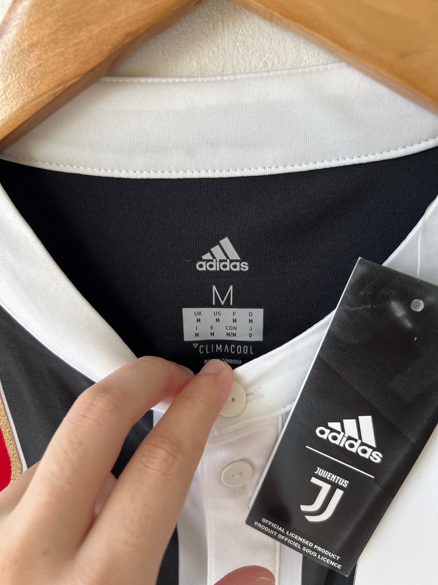 (M) Juventus 2017-18 Home Shirt Dybala #10 (NEW)