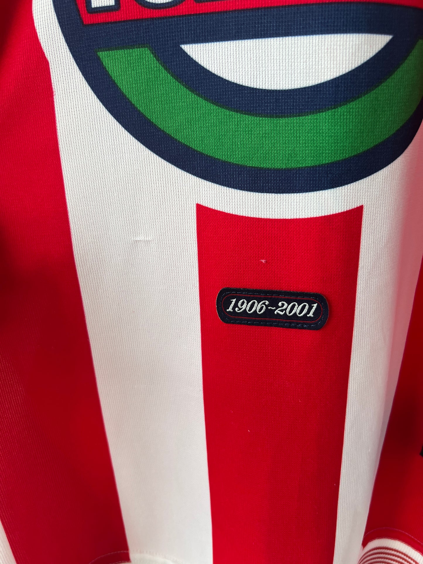 (L fits XL) Chivas Guadalajara 2000-01 Home Shirt