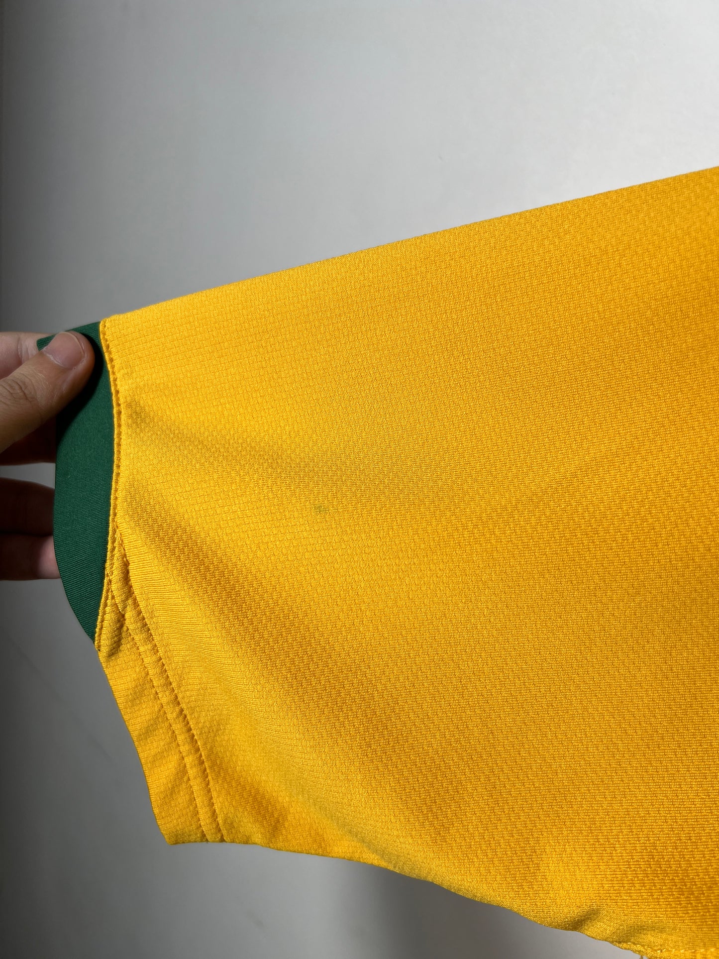 (L) Australia 2006-08 Home Shirt Kewell #10