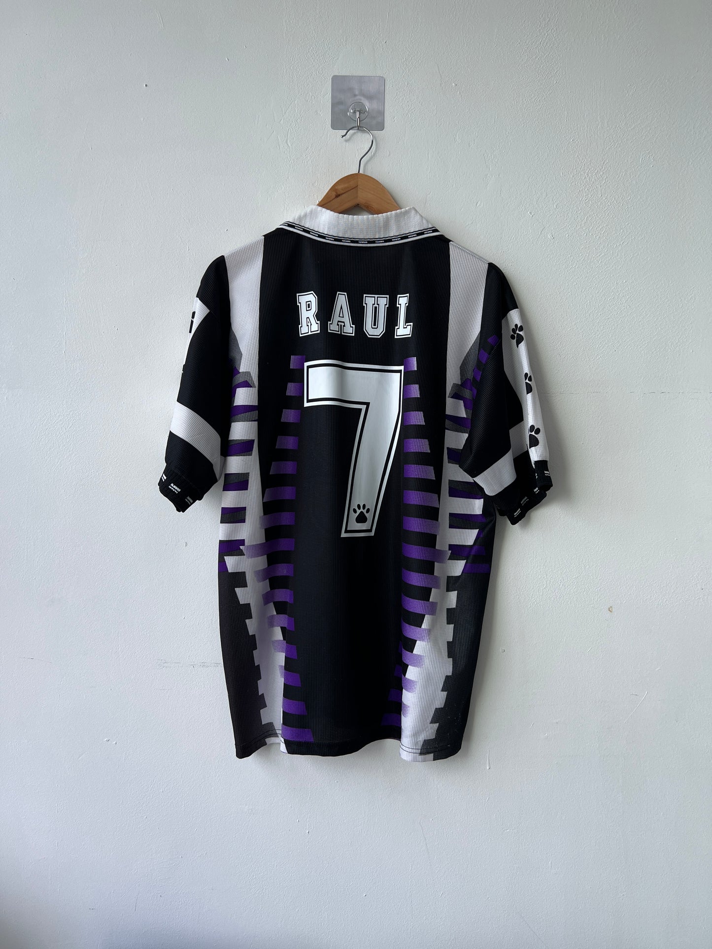 (L) Real Madrid 1997-98 Third Shirt Raul #7 (Sponsorless)