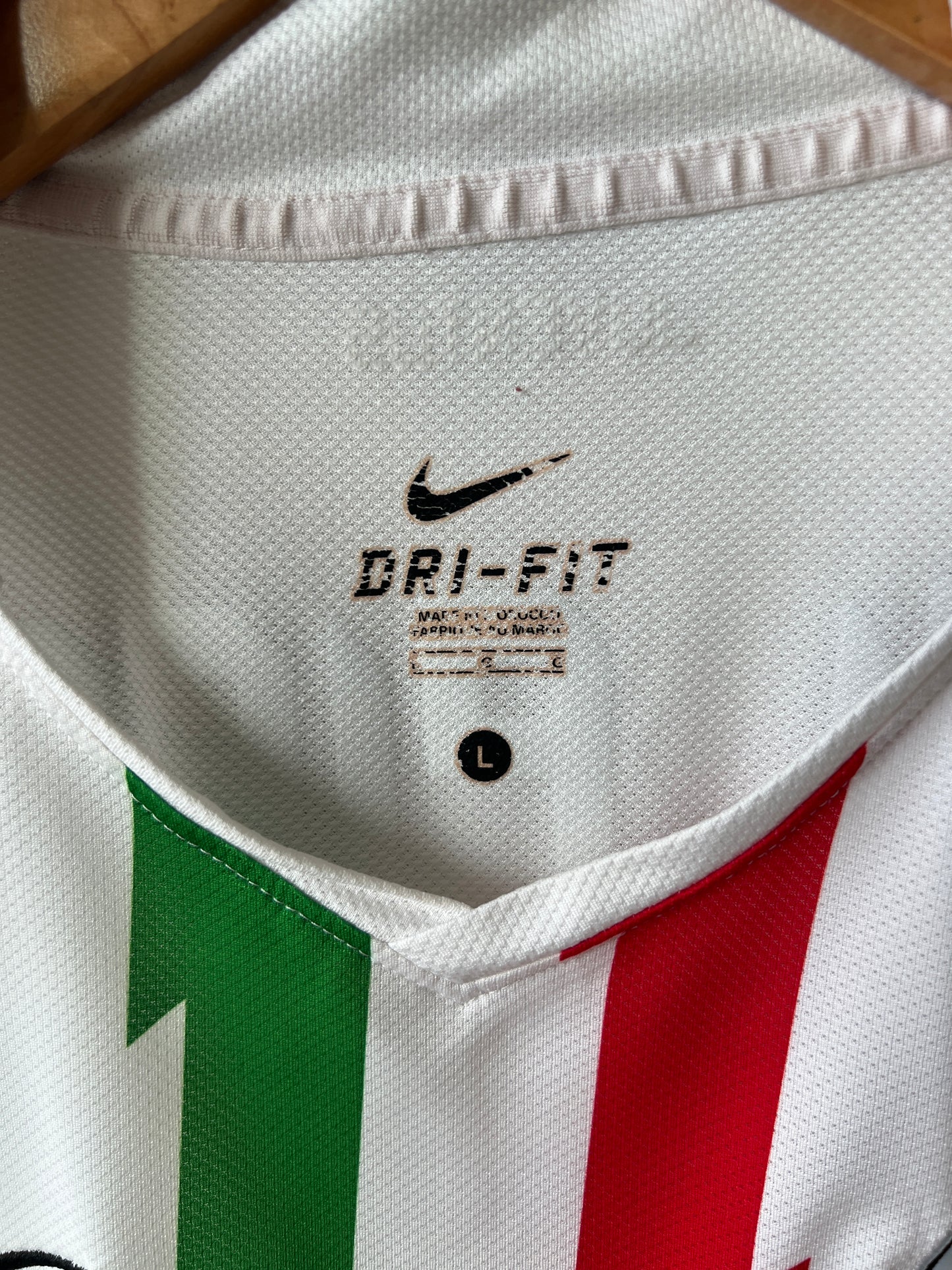 (L) Juventus 2010-11 Away Shirt Del Piero #10