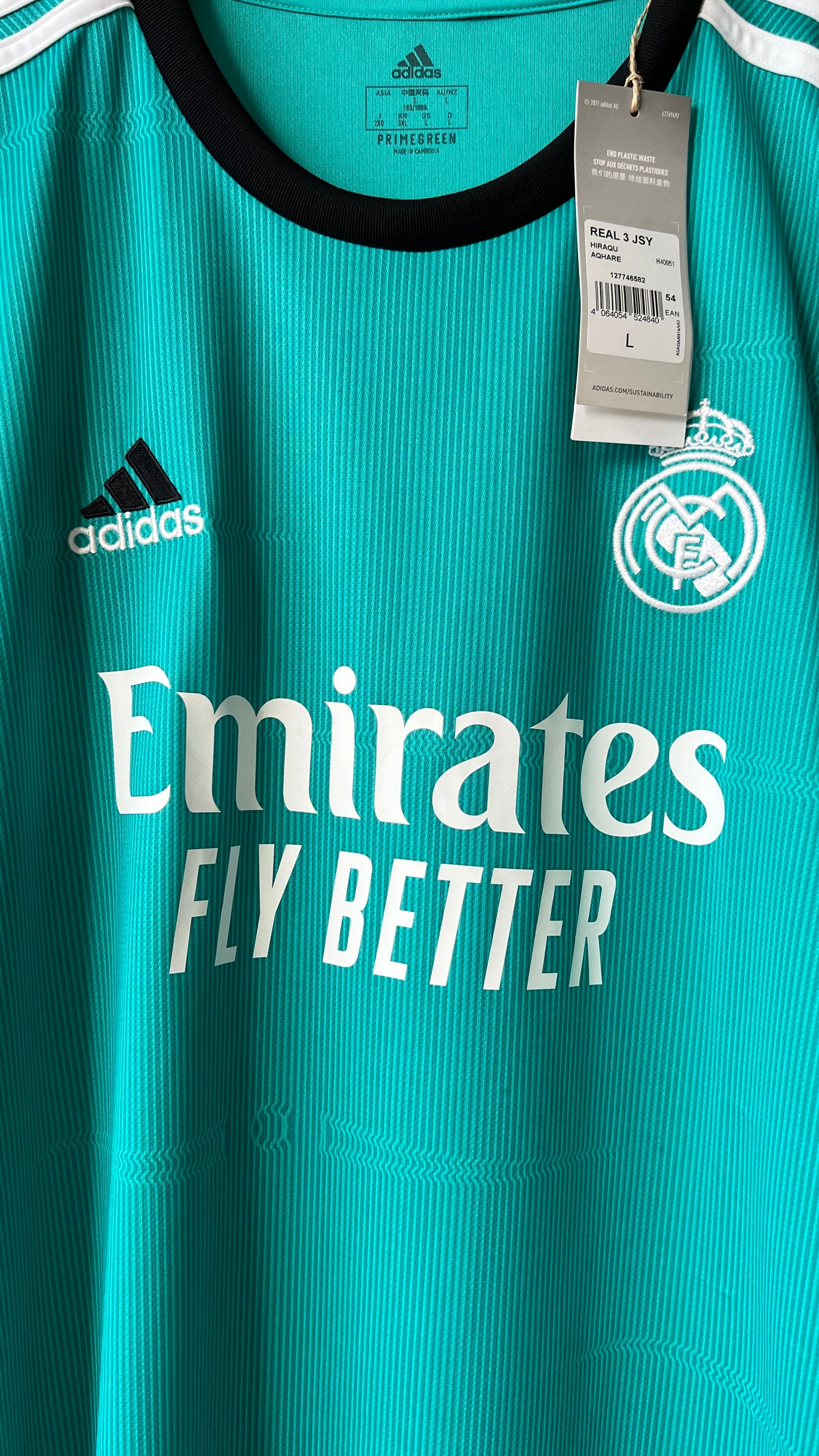 Real Madrid 2021-22 Third Shirt Kroos #8 (L) (Brand New)