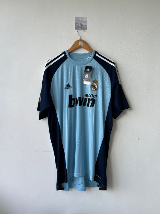 (XL) Real Madrid 2010-11 GK Shirt Casillas #1 (NEW)