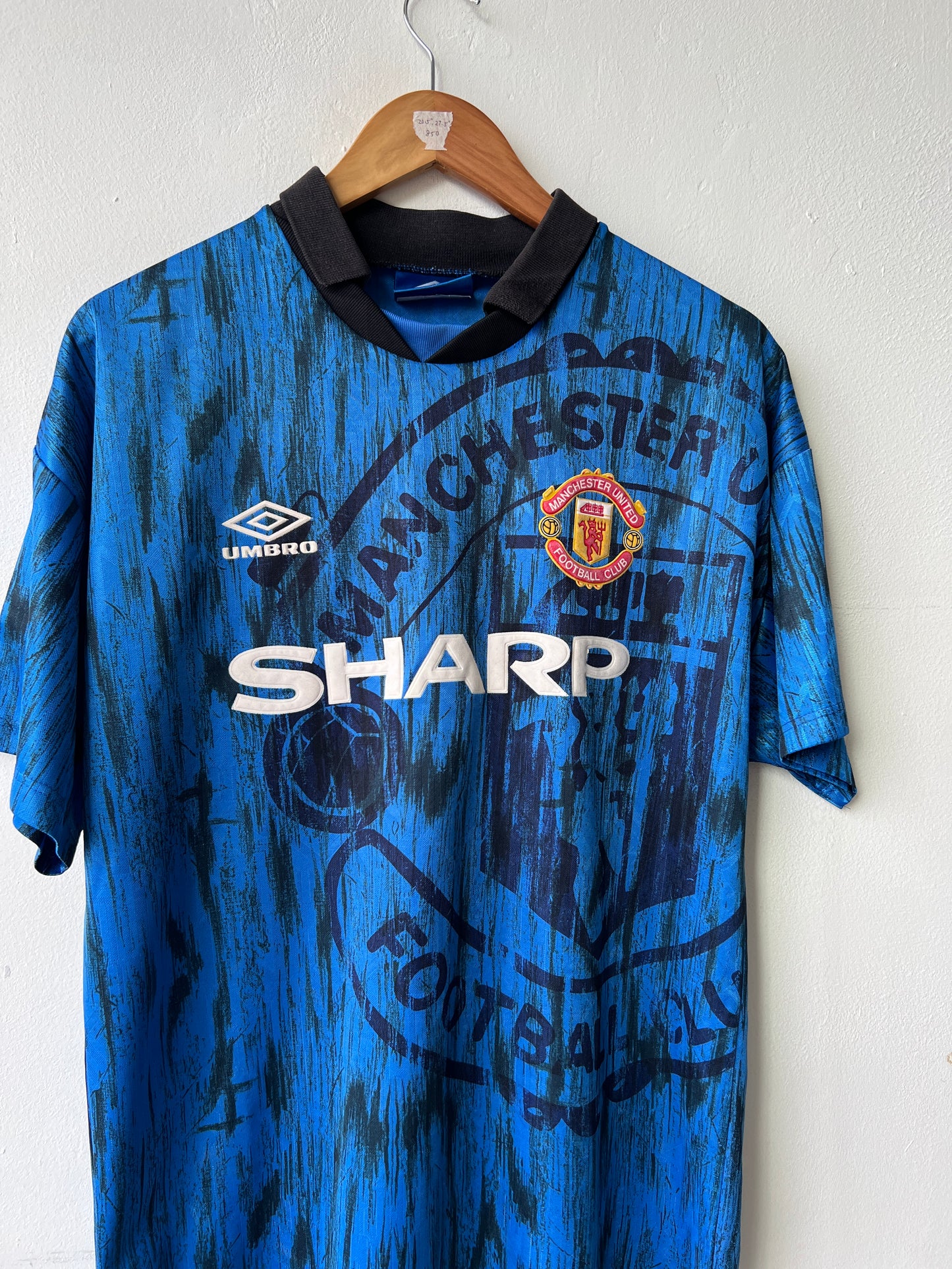 (M) Manchester United 1992-93 Away Shirt Cantona #7