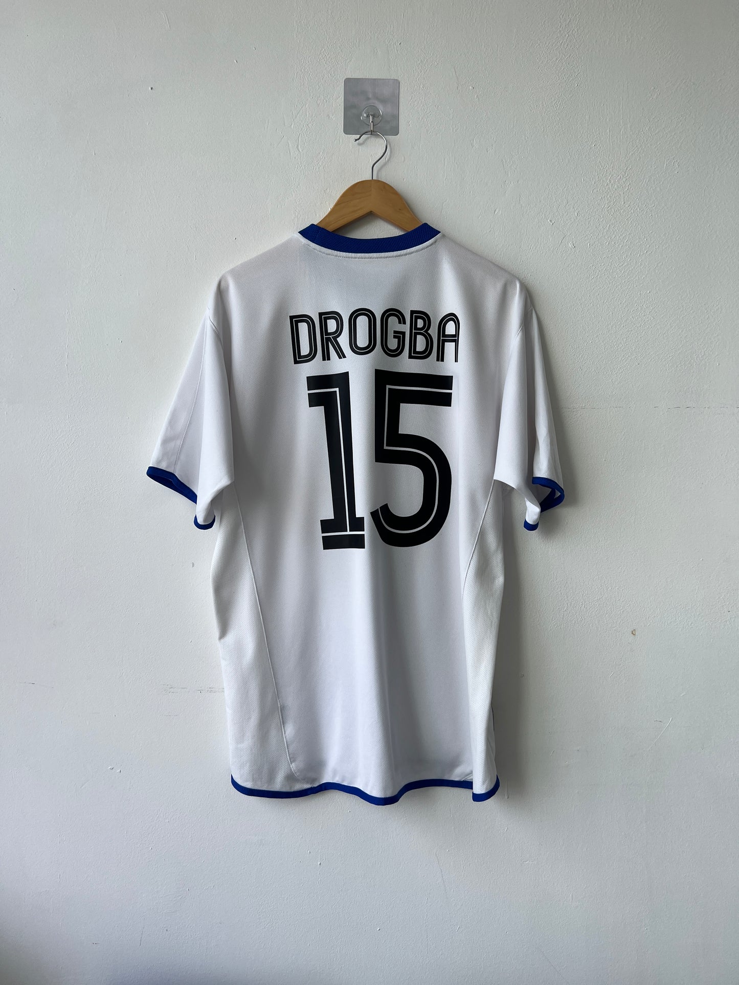 (L) Chelsea 2003-05 Away Shirt Drogba #15