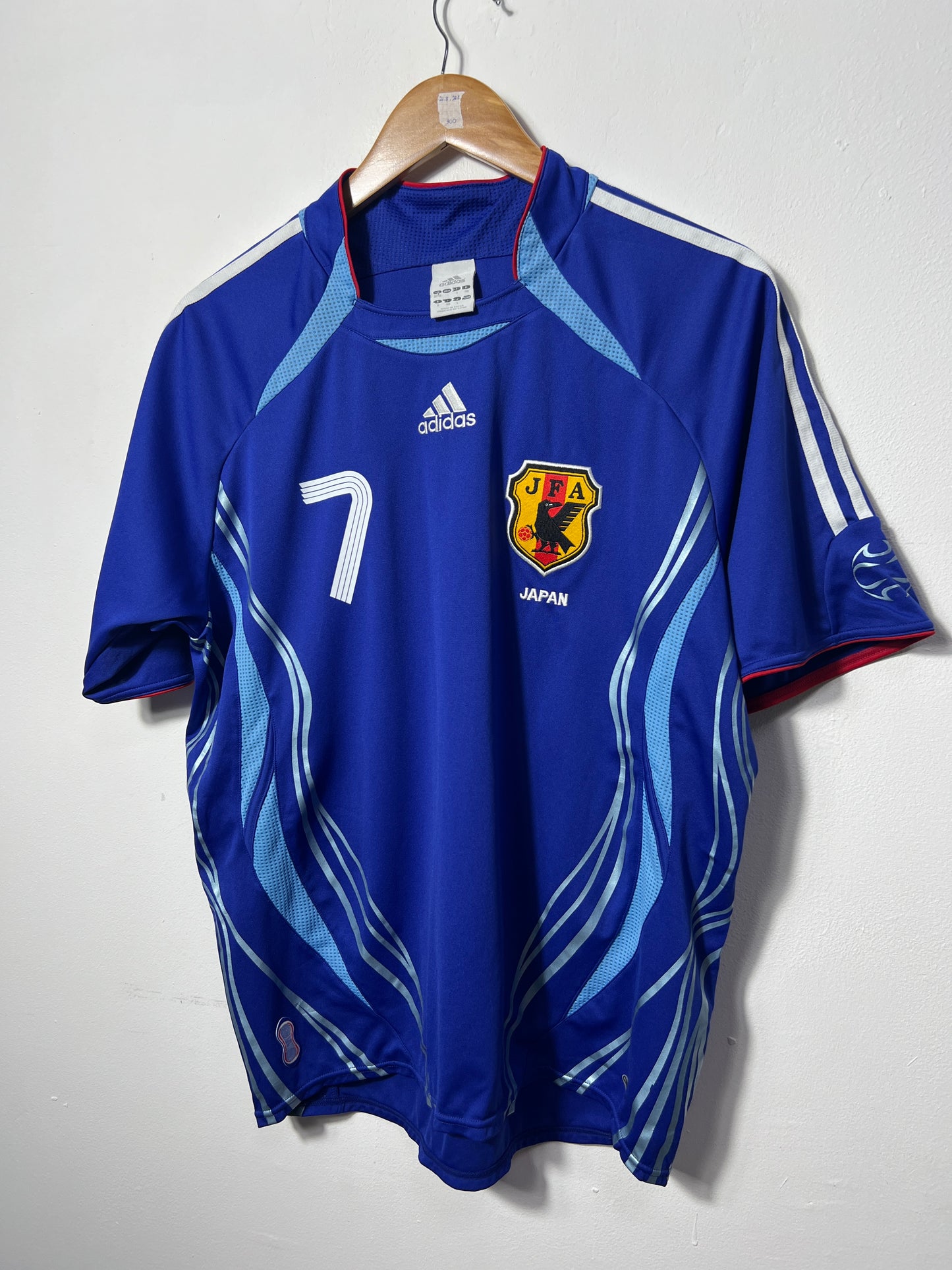 (M fits L) Japan 2006-08 Home Shirt Nakata #7