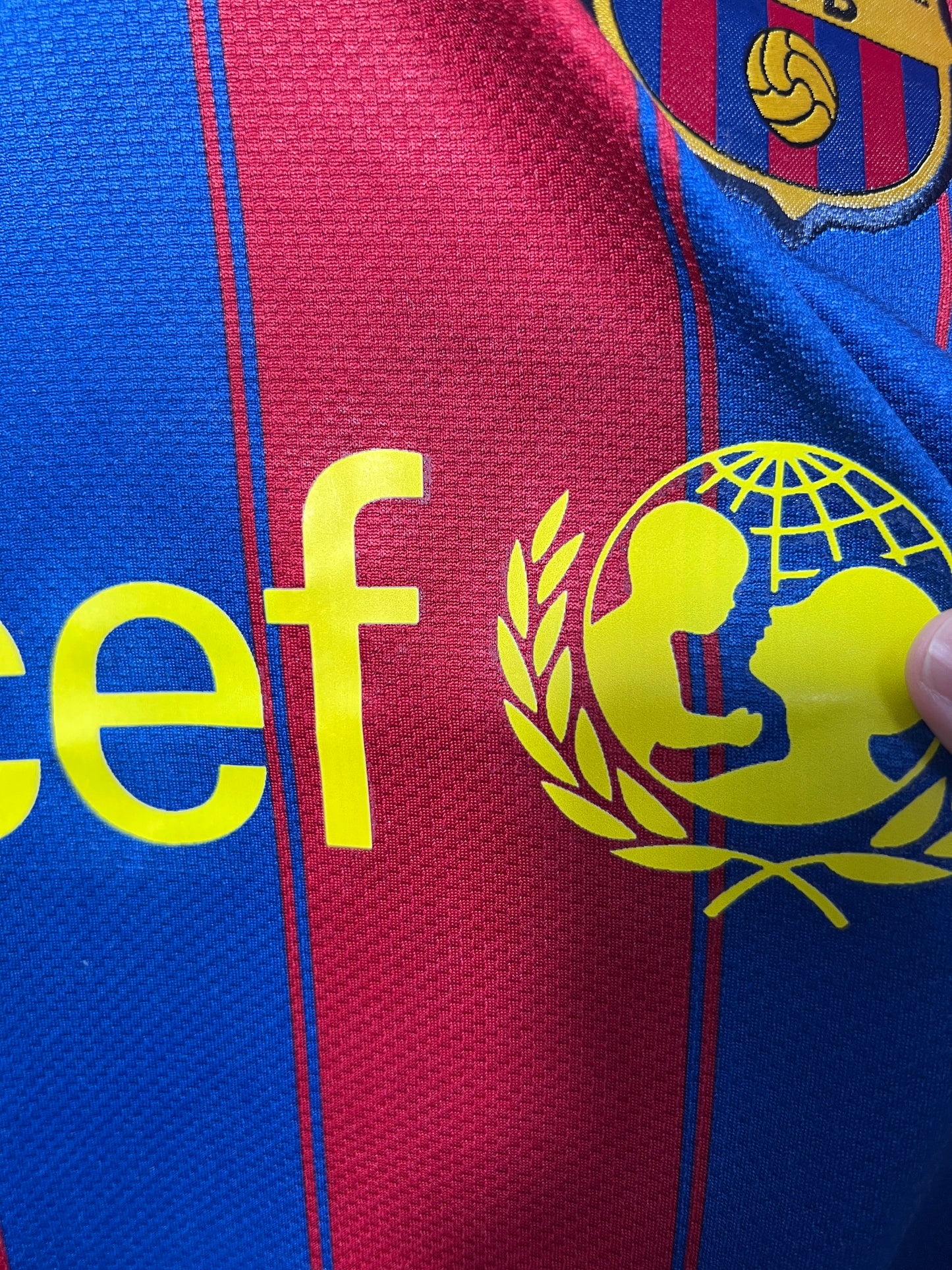(M) Barcelona 2009-10 Home Shirt A. Iniesta #8