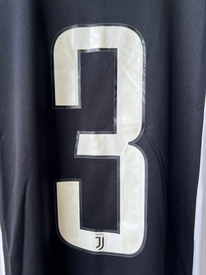 (M) Juventus 2017-18 Home Shirt Chiellini #3 (NEW)