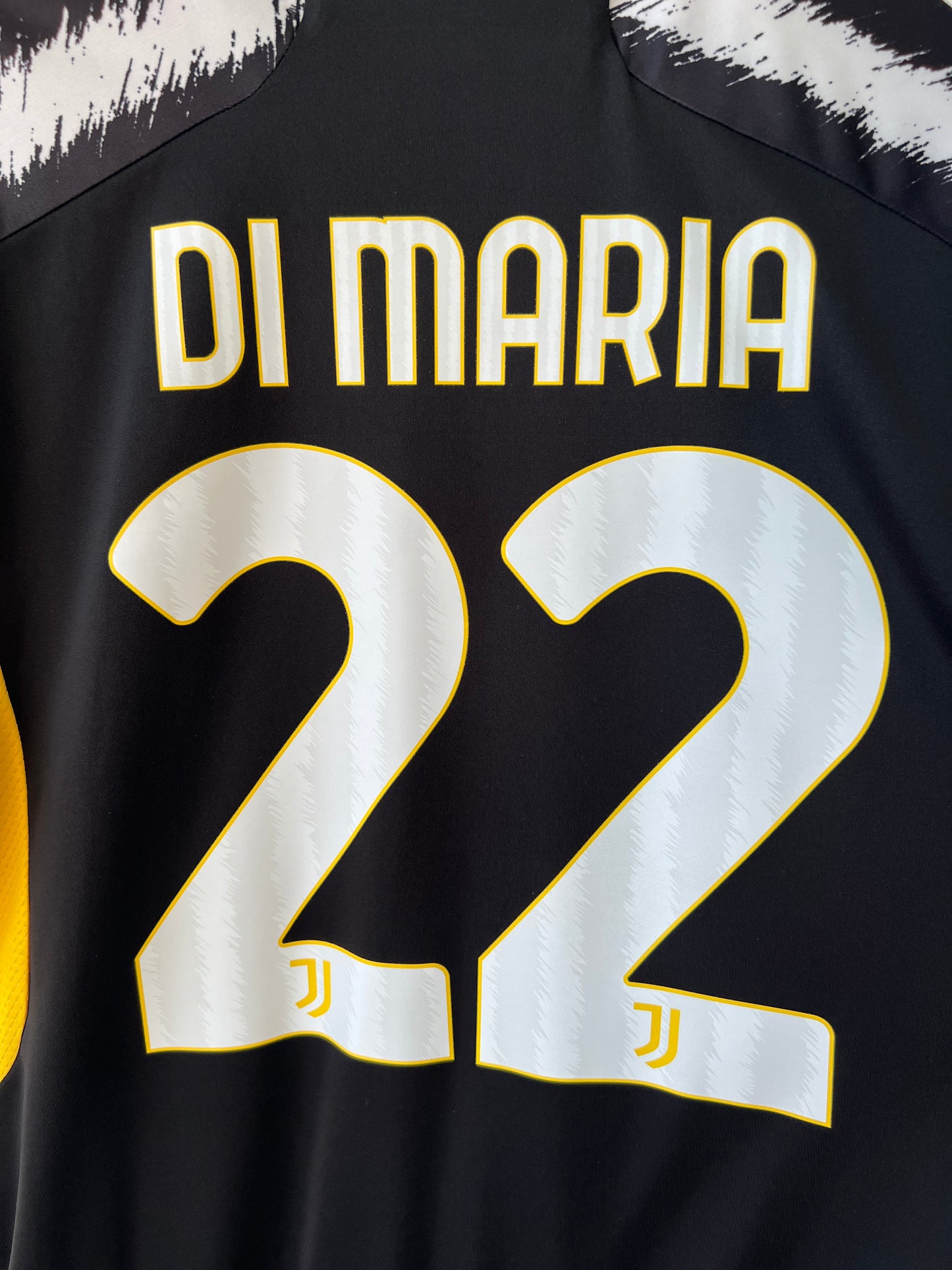 (L) Juventus 2023-24 Home Shirt Di Maria #22 (NEW)