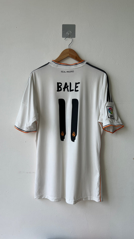 Real Madrid 2013-14 Home Shirt Bale #11 (L)