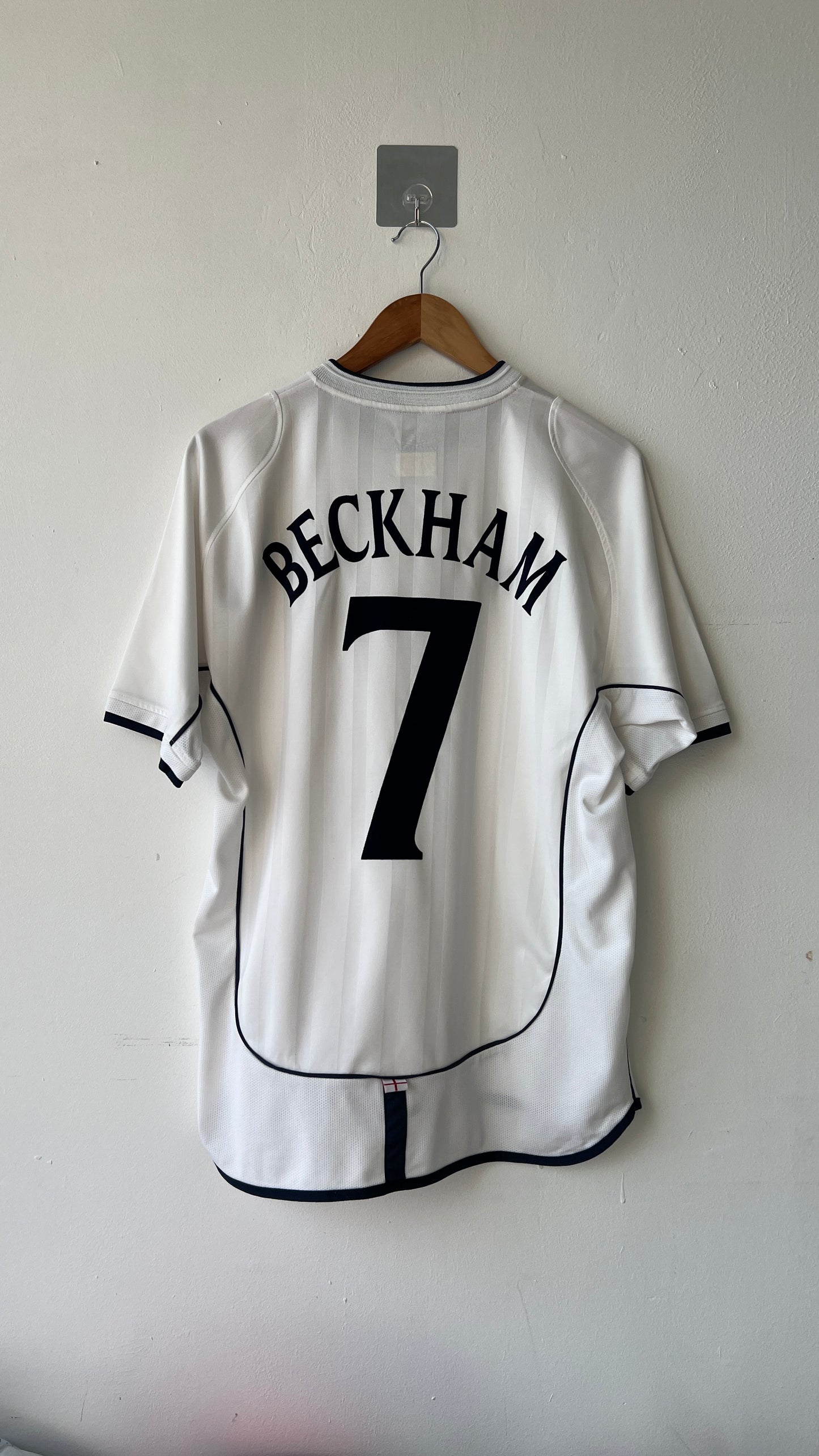 England 2001-03 Home Shirt Beckham #7 (M)