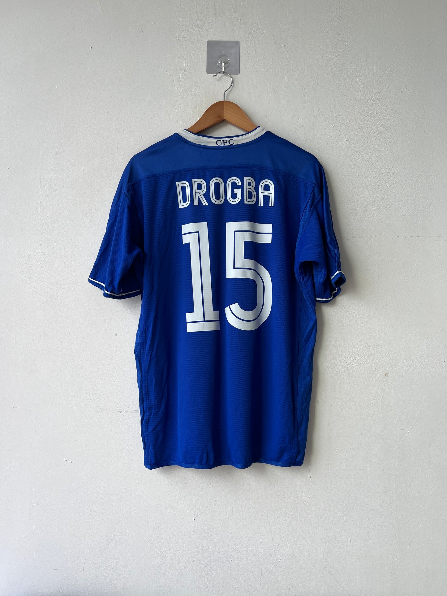 (L) Chelsea 2003-05 Home Shirt Drogba #15 (Reversible)