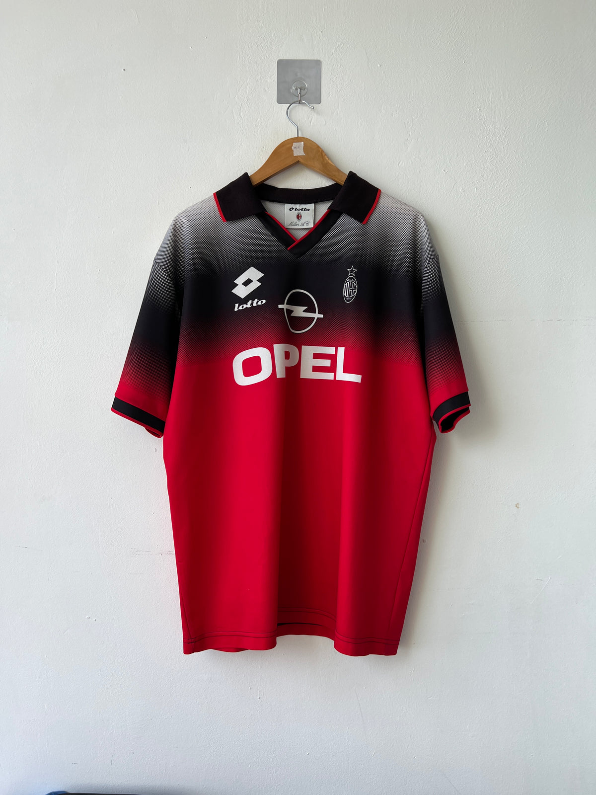 (L) AC Milan 1996-97 Training Shirt