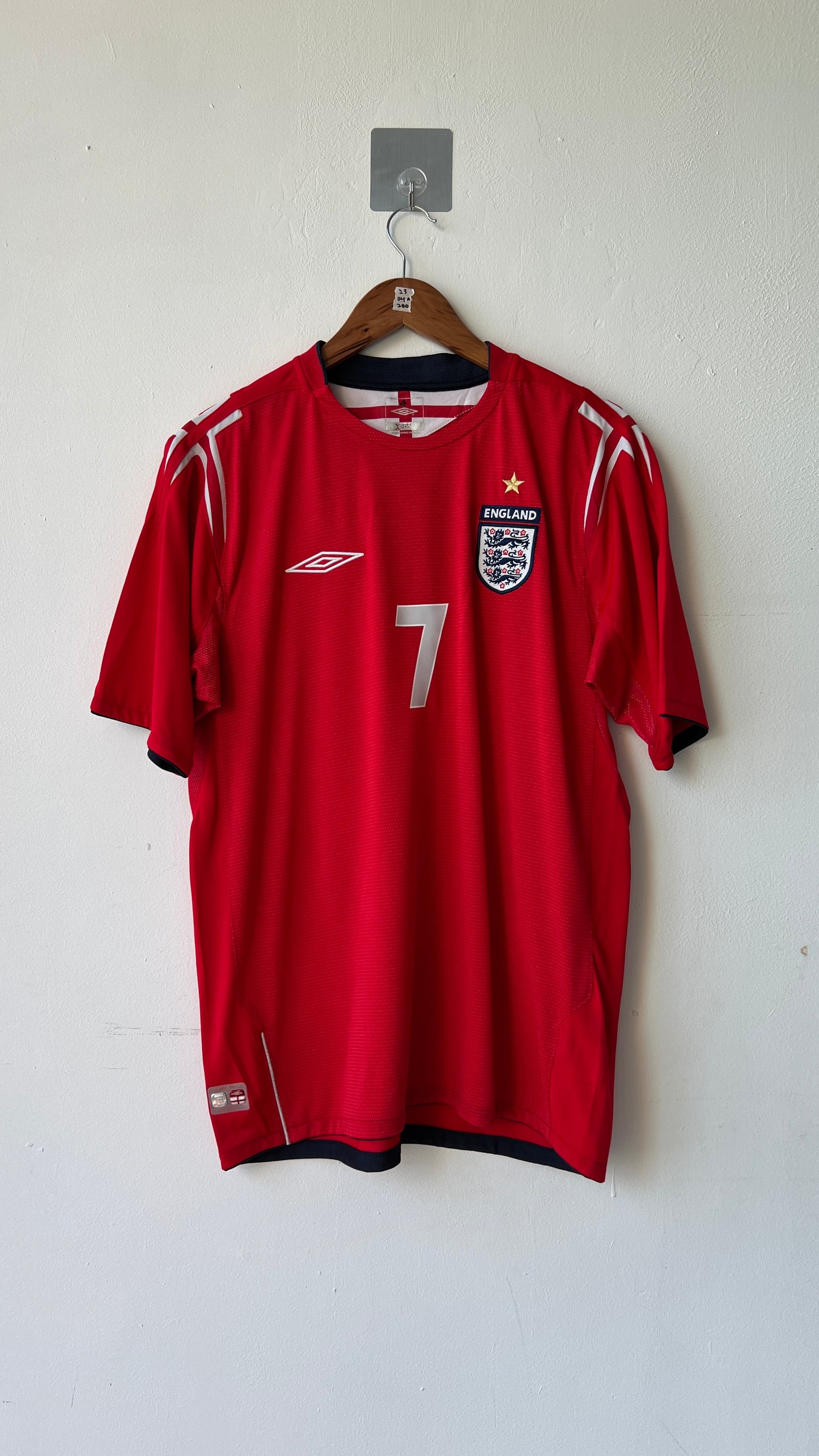 England 2004 Away Shirt Beckham #7 (L)