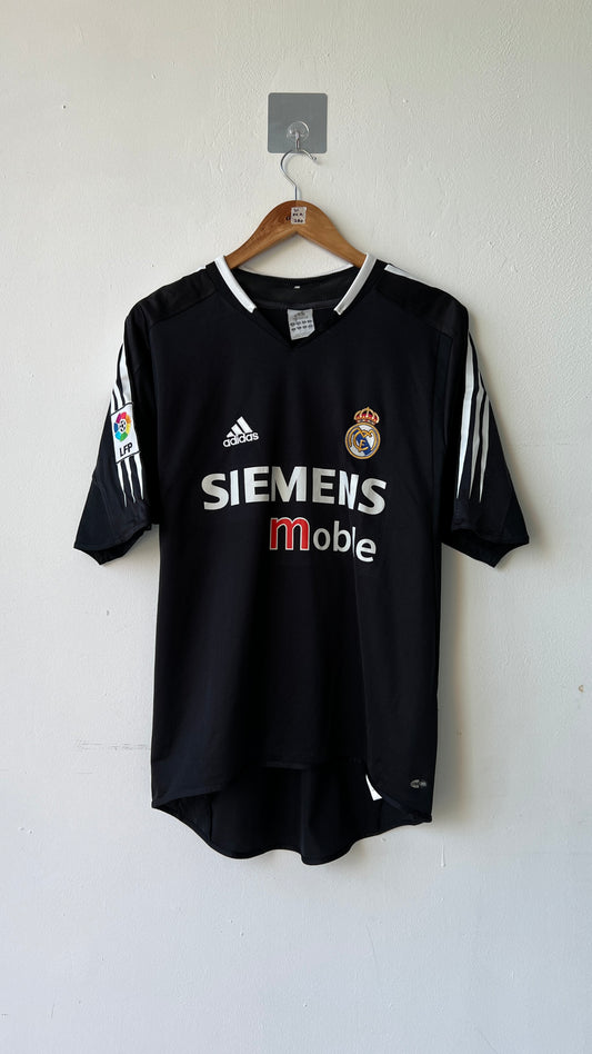 Real Madrid 2004-05 Away Shirt Beckham #23 (M)