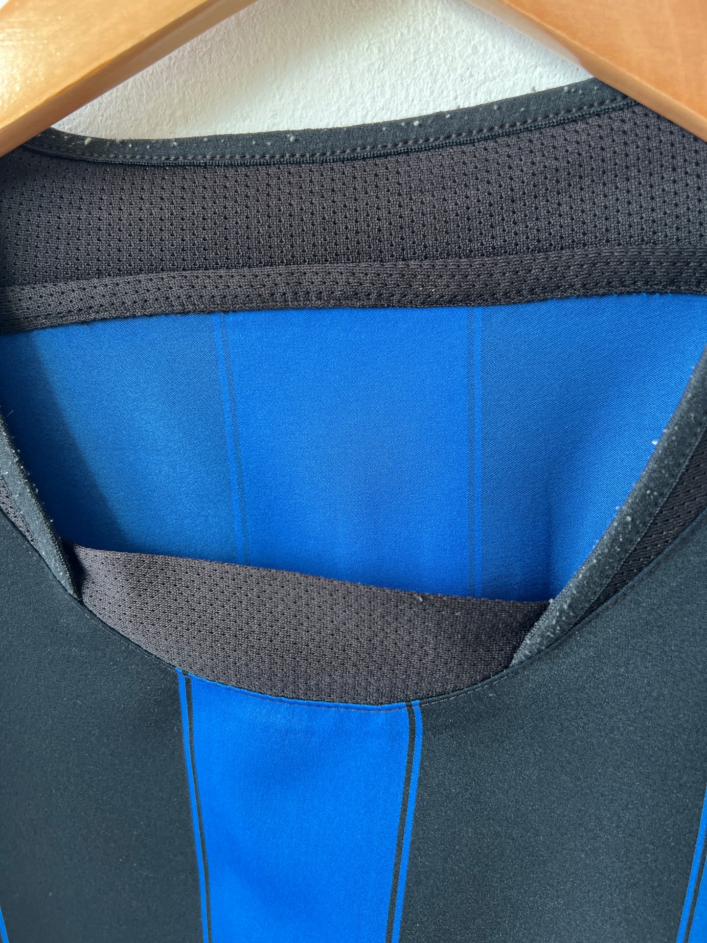 (XL) Inter Milan 2003-04 Home Shirt Adriano #10