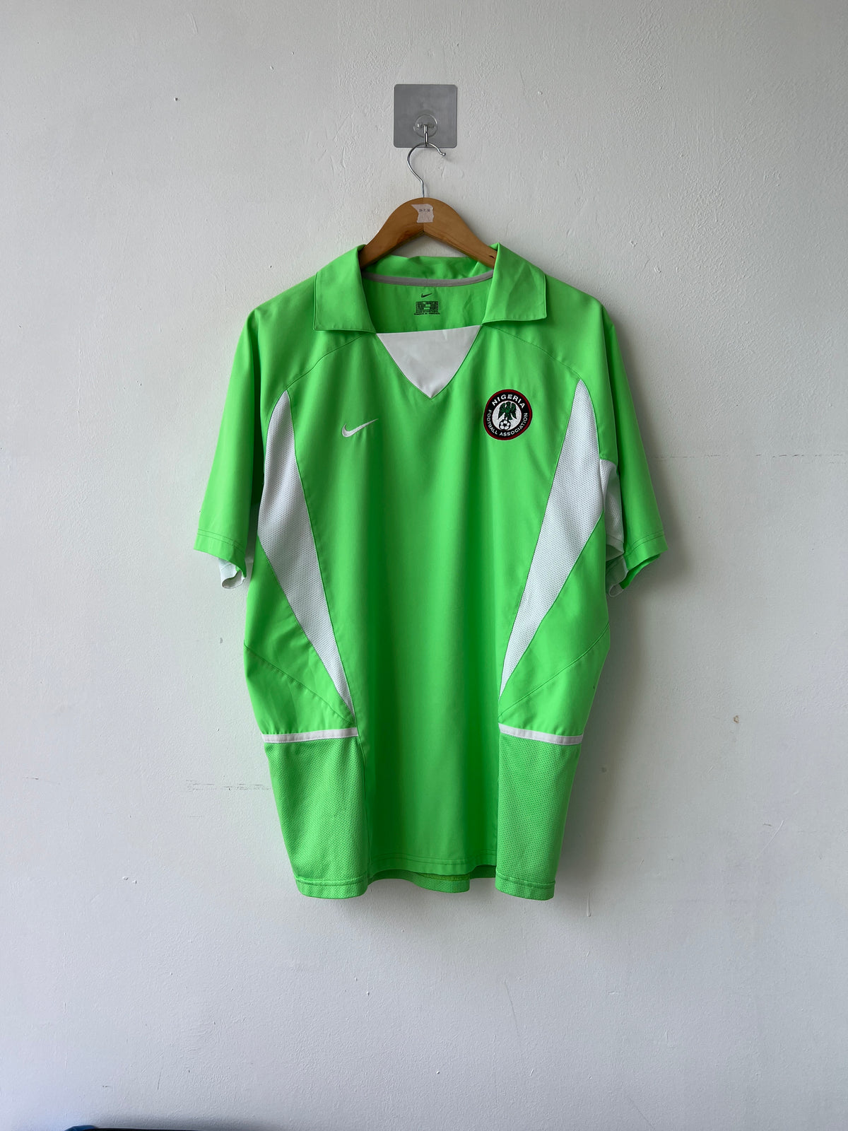 (L) Nigeria 2002-04 Home Shirt Aghahowa #17