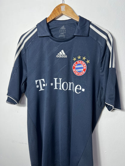 (L) Bayern Munich 2008-10 Away Shirt Kroos #39