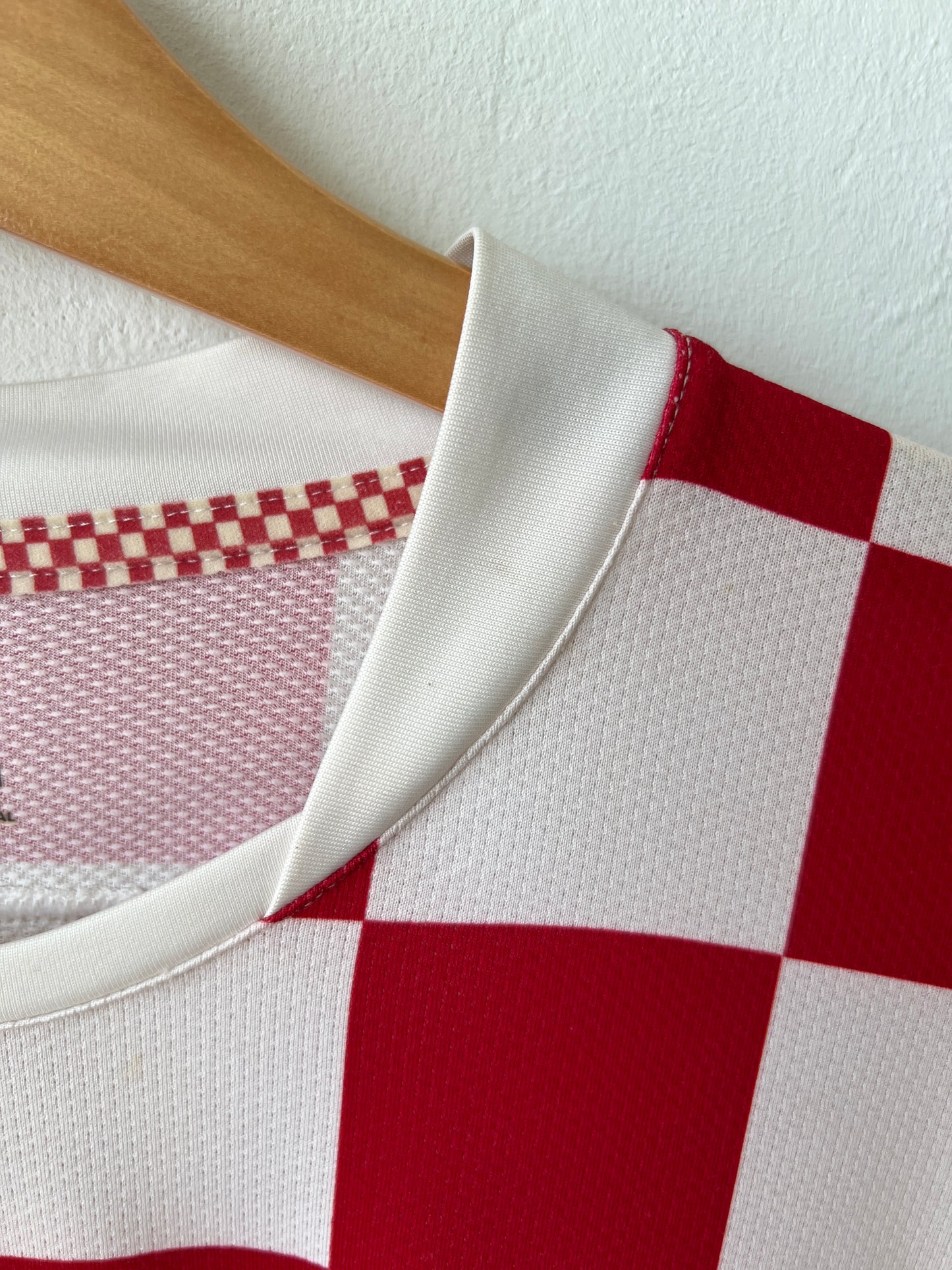 (M) Croatia 2006-08 Home Shirt Modric #14