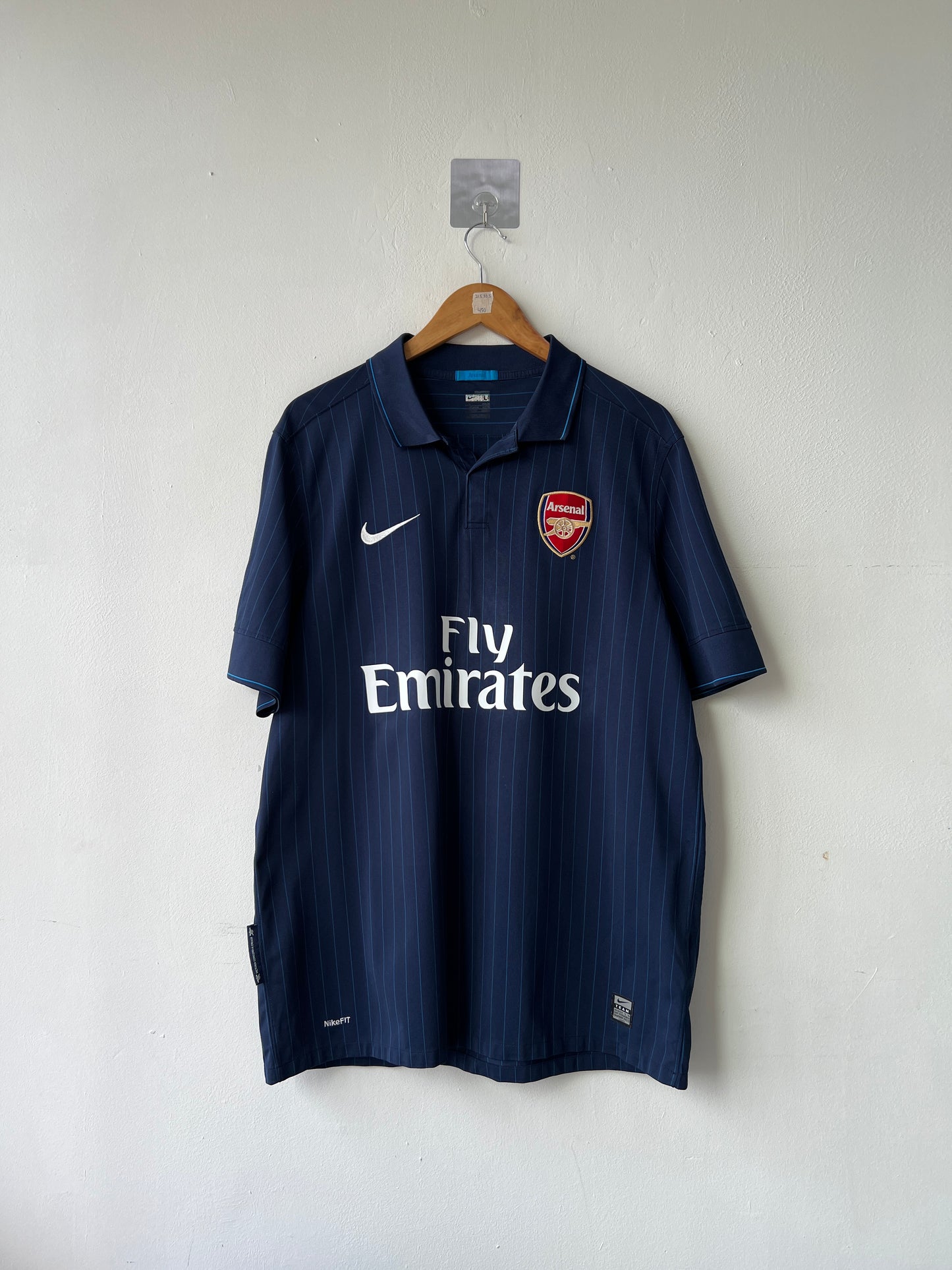 (L) Arsenal 2009-10 Away Shirt v. Persie #11