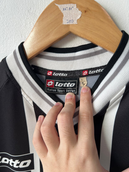(L) Juventus 2000-01 Lotto Training Shirt