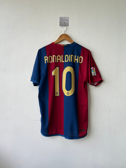 (M) Barcelona 2006-07 Home Shirt Ronaldinho #10