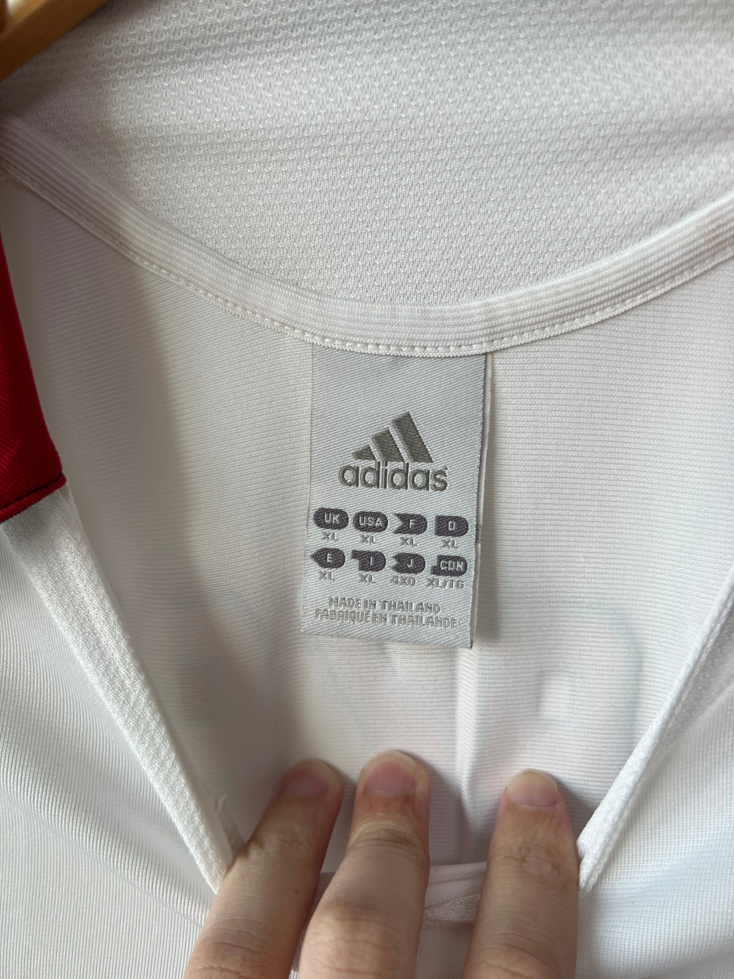 (XL) AC Milan 2005-06 Away Shirt Kaka #22