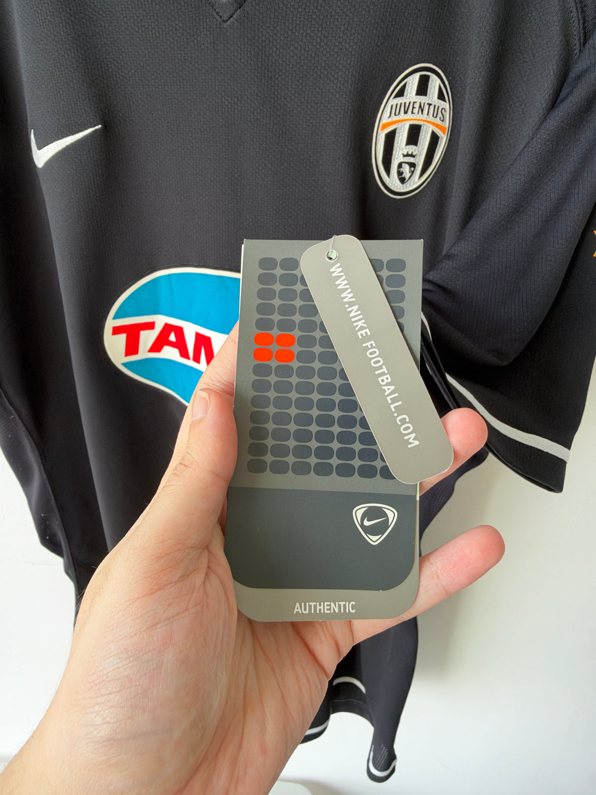 (XL) Juventus 2006-07 Away Shirt Buffon #1 (NEW)