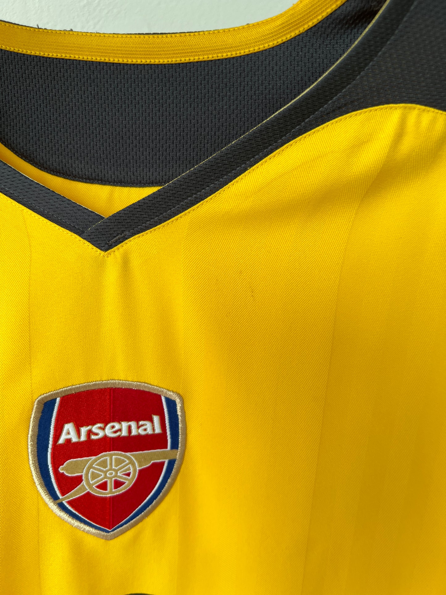 (XXL) Arsenal 2005-06 Away Shirt Campbell #23