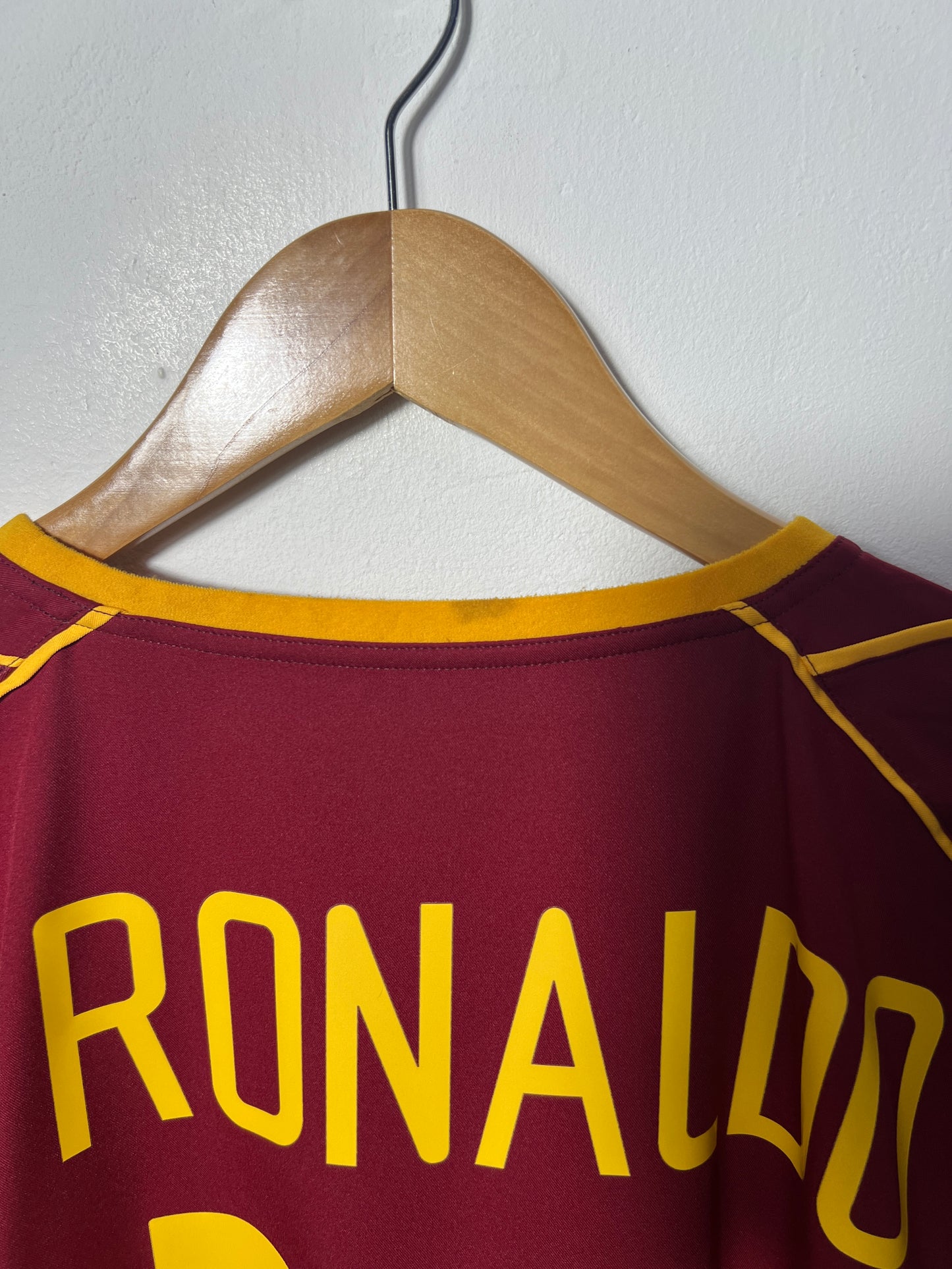(XL) Portugal 2002-04 Home Player Version Shirt C. Ronaldo #11