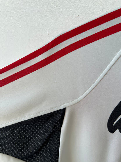 (M fits L) River Plate 2004-05 Home Shirt Salas #11