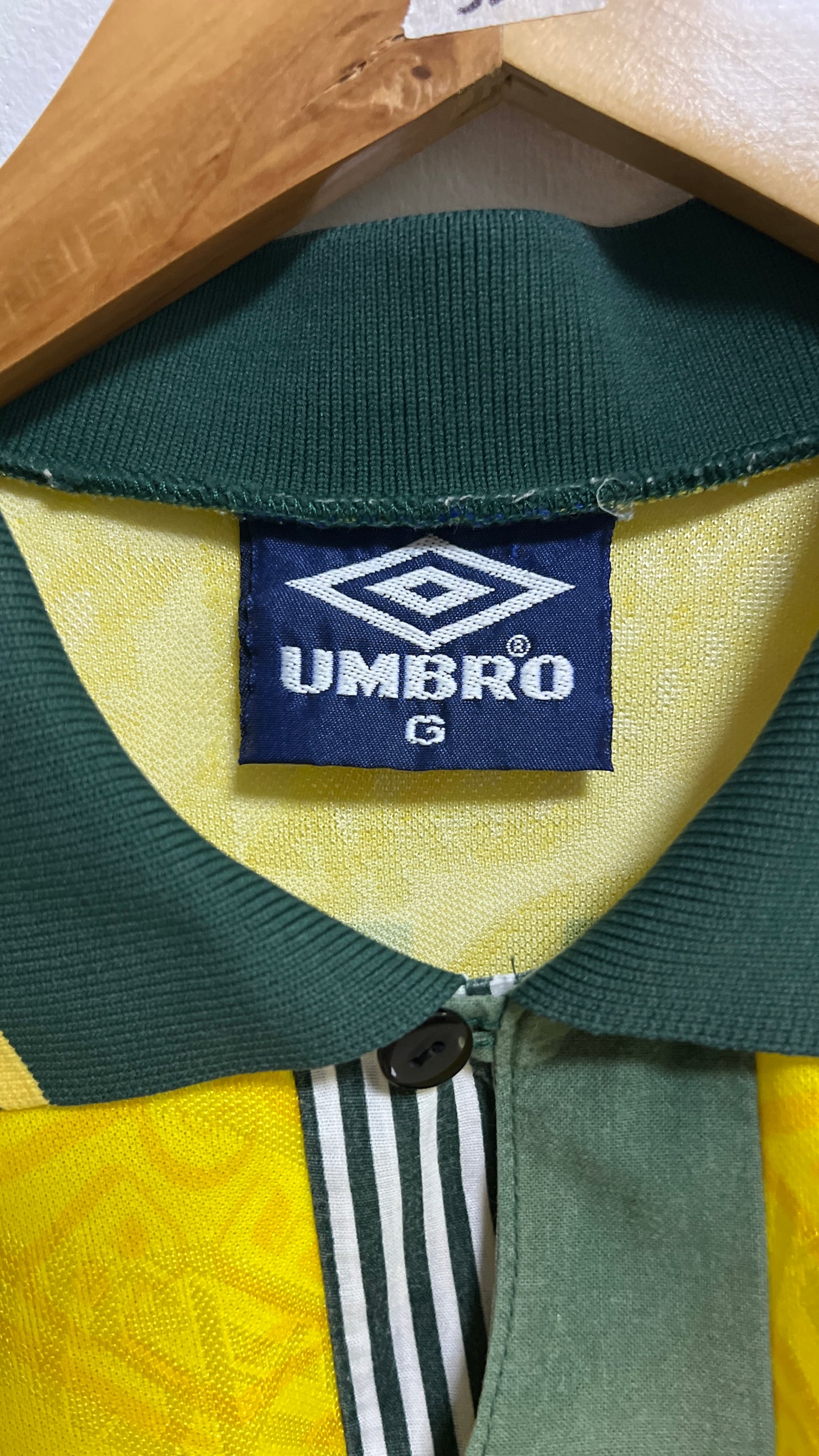 Brazil 1991-93 Home Shirt Cafu #17 (L)