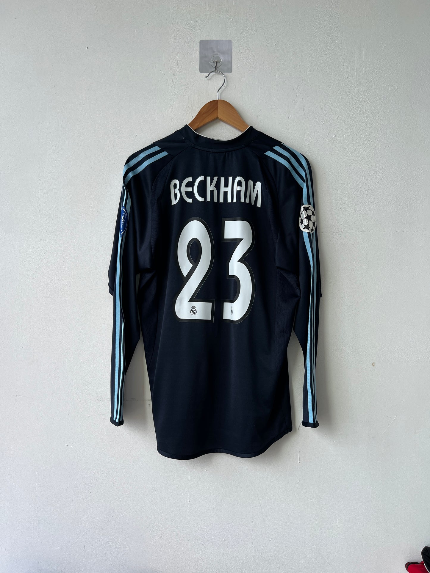 (S fits M) Real Madrid 2003-04 Away Long Sleeve Shirt Beckham #23