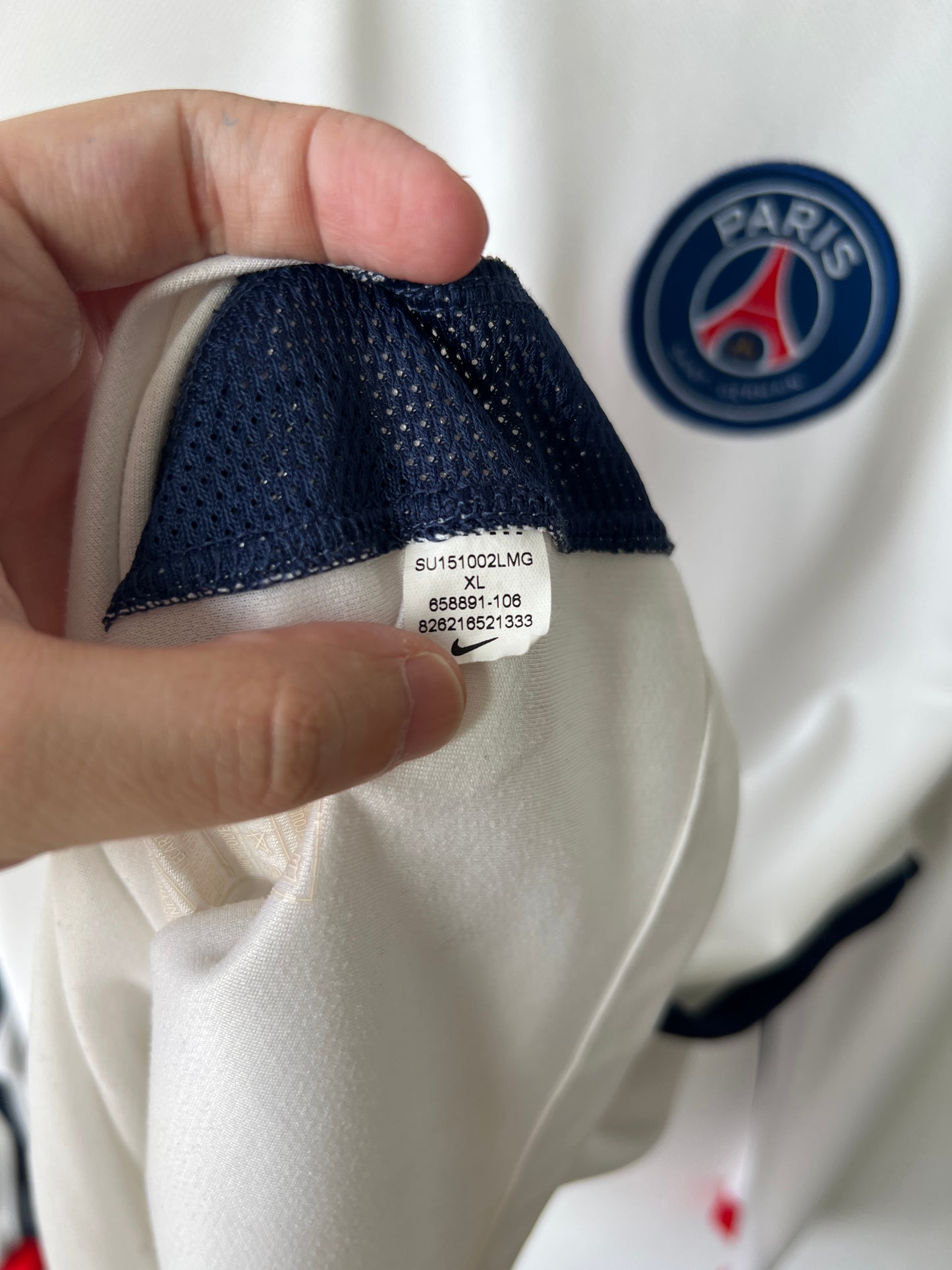 (XL) PSG 2015-16 Away Long Sleeve Player Version Shirt Verratti #6