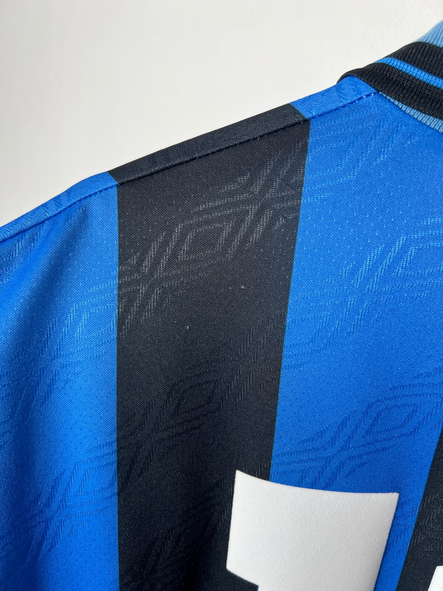 (L) Inter Milan 1994-95 Home Shirt Bergkamp #10