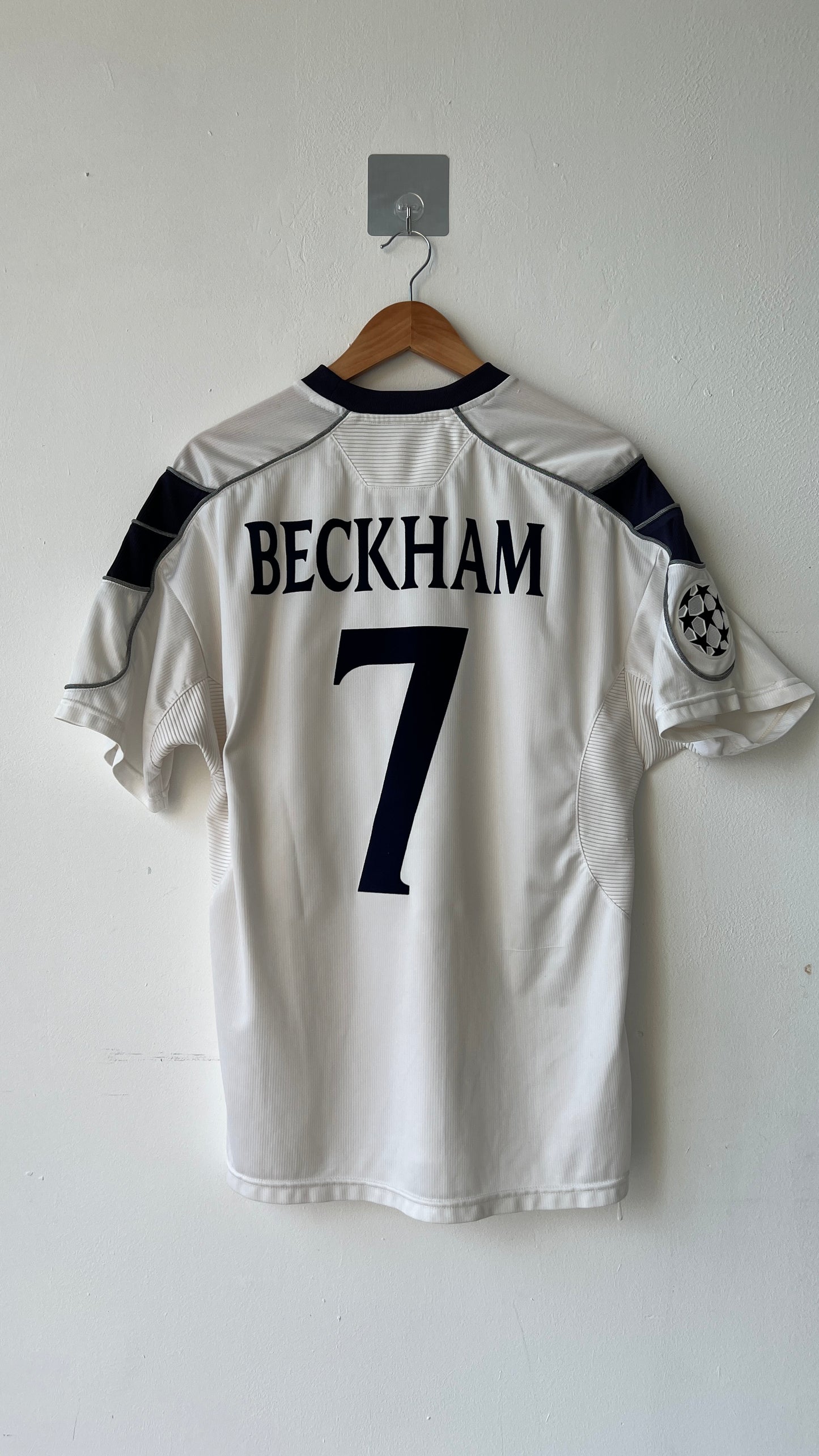 Manchester United 2000-01 Away Shirt Beckham #7 (L)