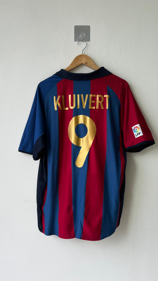 Barcelona 2001-02 Home Shirt Kluivert #9 (L)
