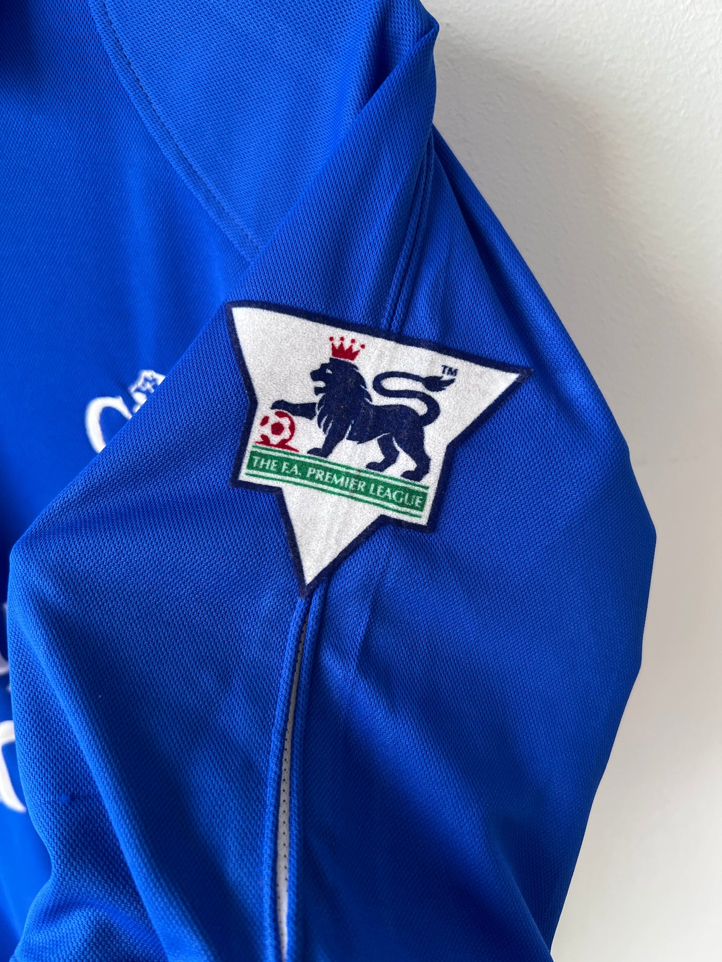 (L) Chelsea 2001-03 Home Shirt Zola #25