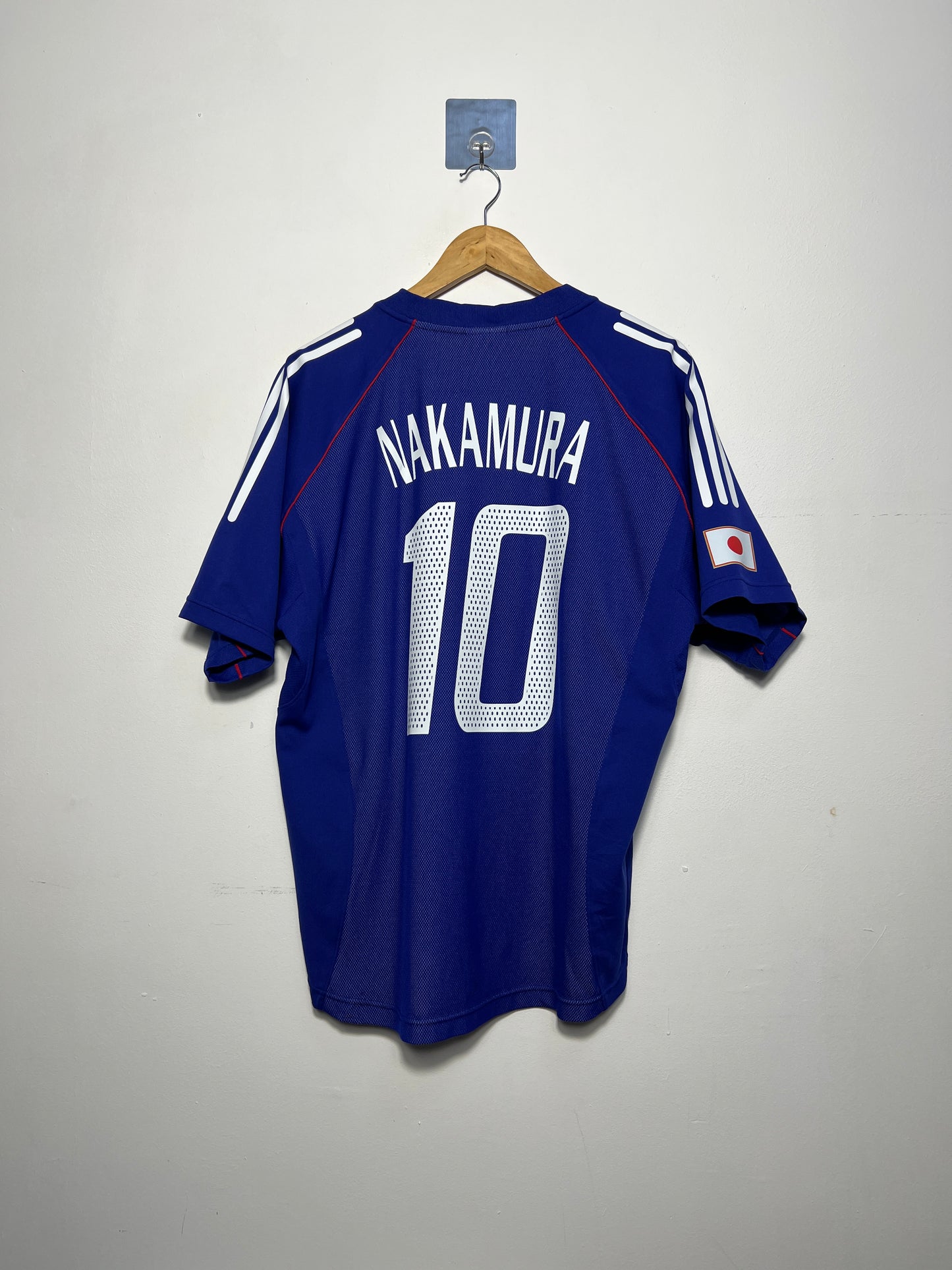 (M fits L) Japan 2002 Home Shirt Nakamura #10