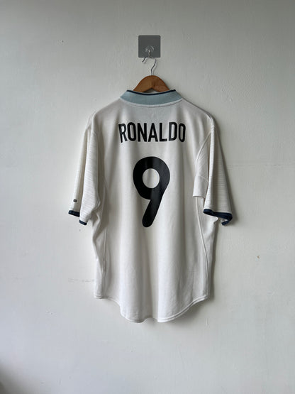 (L) Inter Milan 2000-01 Away Shirt Ronaldo #9