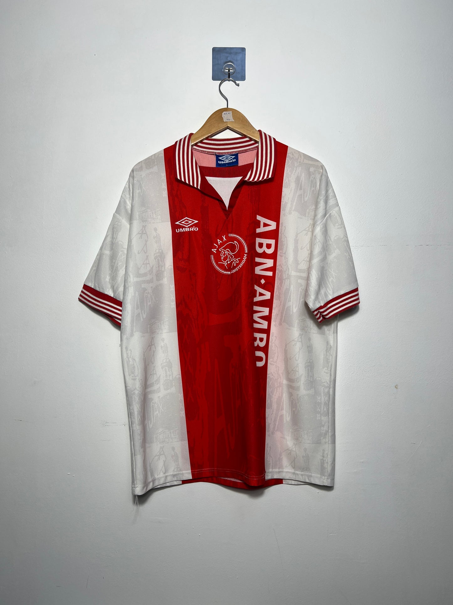 (L) Ajax 1996-97 Home Shirt Kluivert #9