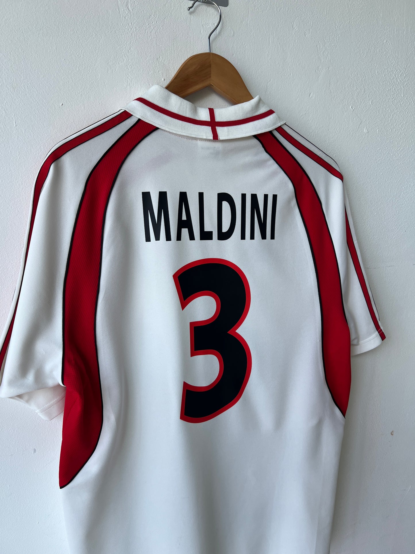 AC Milan 2000-02 Away Shirt Maldini #3 (M)